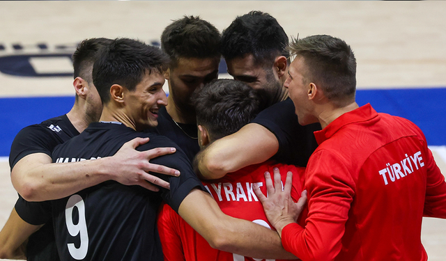 2025 Dünya Şampiyonası | A Milli Erkek Voleybol takımı son 16'ya yükseldi