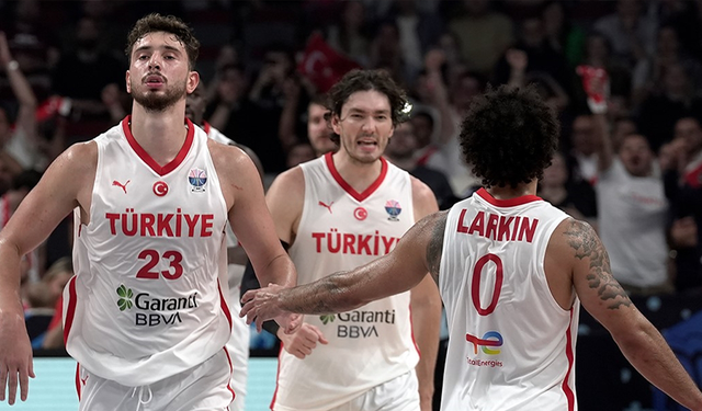 A Milli Basketbol Takımı, Avrupa Şampiyonası'nda çeyrek final için sahaya çıkacak