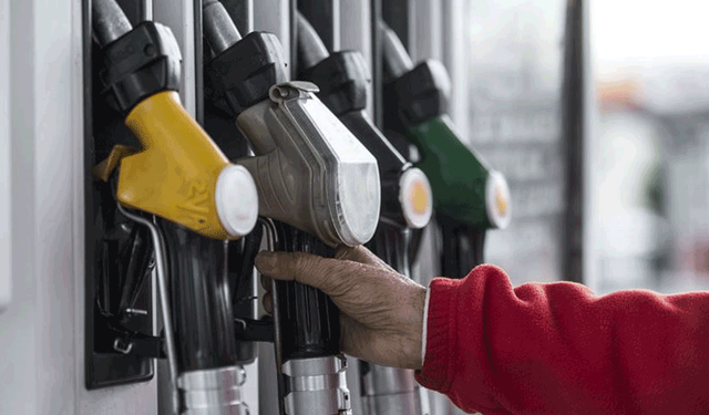 Benzin ve motorine indirim geldi