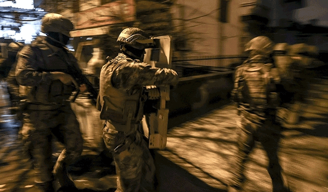 İstanbul'da düzenlenen narkotik operasyonunda ağır yaralanan polis şehit oldu