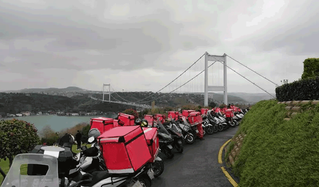 Kuryeler zammı beğenmedi yarın kontak kapatacaklar