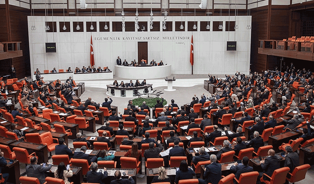 TBMM’de bu hafta en düşük emekli aylığı ve trafik cezaları görüşülecek
