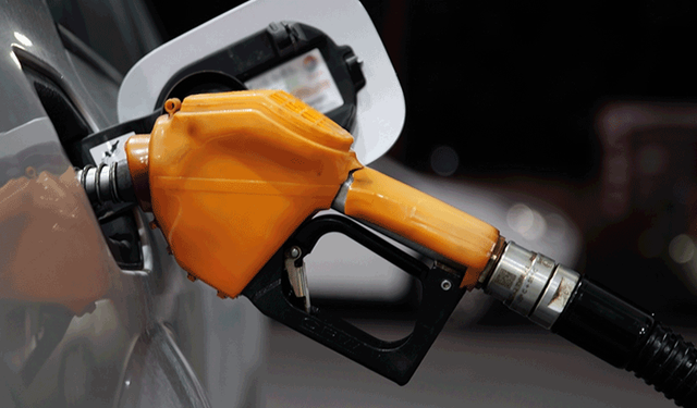 70 TL’yi geçecek! Akaryakıta rekor zam geliyor