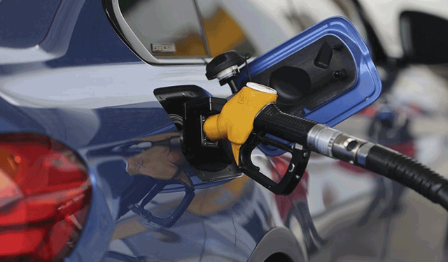 Motorine bugün zam geldi, yarın indirim var