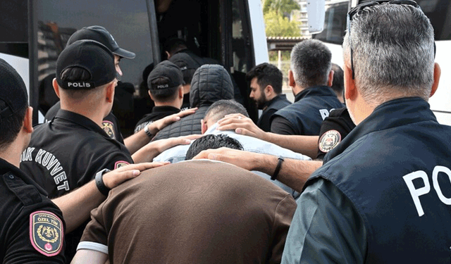 Antalya merkezli yasa dışı bahis soruşturmasında 183 şüpheli hakkında gözaltı kararı verildi