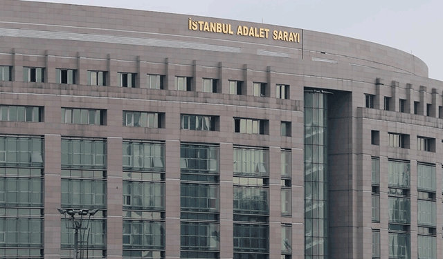 "Rüşvet" soruşturması kapsamında Muhittin Böcek'in mal varlığına el konuldu