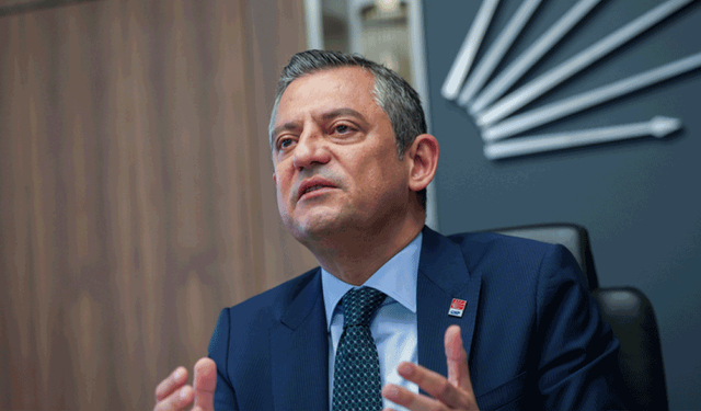 Kurultay için ilk imzalar atıldı: Özgür Özel'den ilk açıklama
