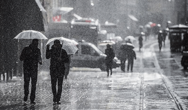 Meteoroloji'den çok sayıda kente uyarı: Sağanak yağış geliyor