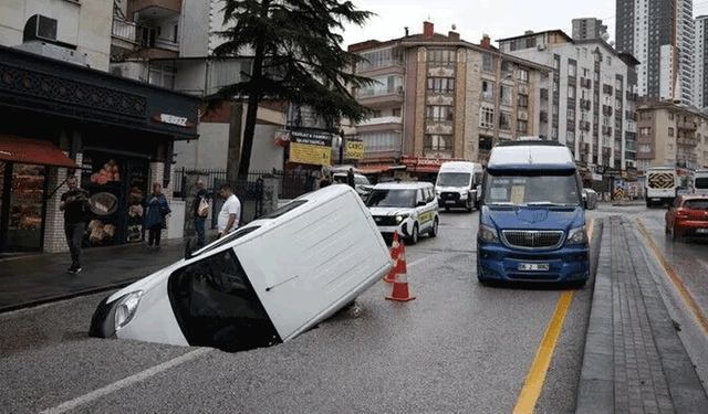 Ankara'da sağanak hayatı olumsuz etkiledi