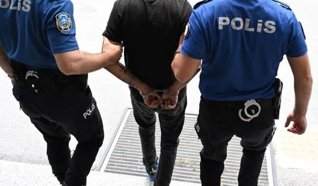 Kırmızı bülten ve diğer uluslararası aramalar kapsamında bu yıl 526 kişi Türkiye'ye getirildi