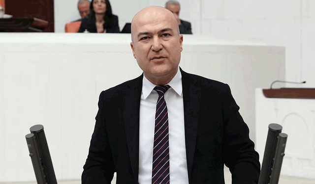 Yeni parti açıklamasından sonra CHP'de ilk istifa geldi