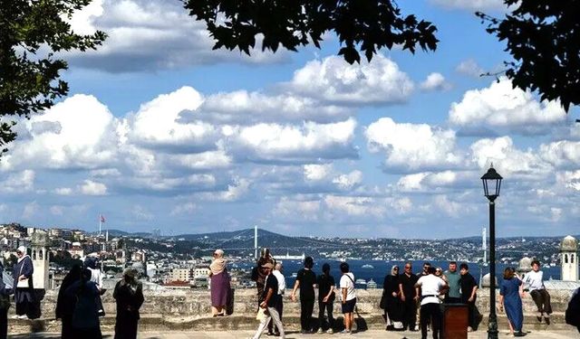 Yurt genelinde hava sıcaklıkları yarından itibaren düşüşe geçecek