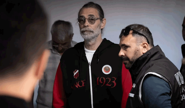 Etimesgut Belediye Başkanı Erdal Beşikçioğlu tutuklandı