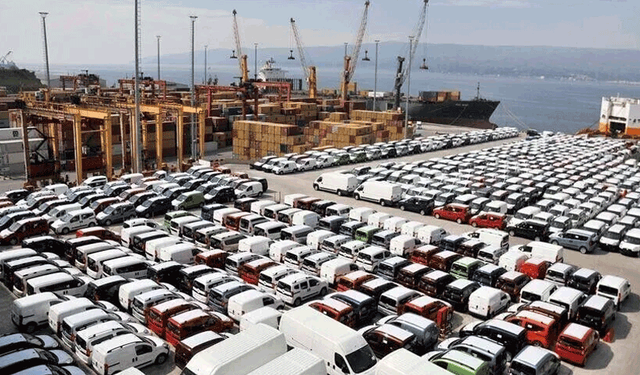 Otomotiv endüstrisi temmuzda yaklaşık 3,6 milyar dolarlık ihracatla ilk sırada yer aldı
