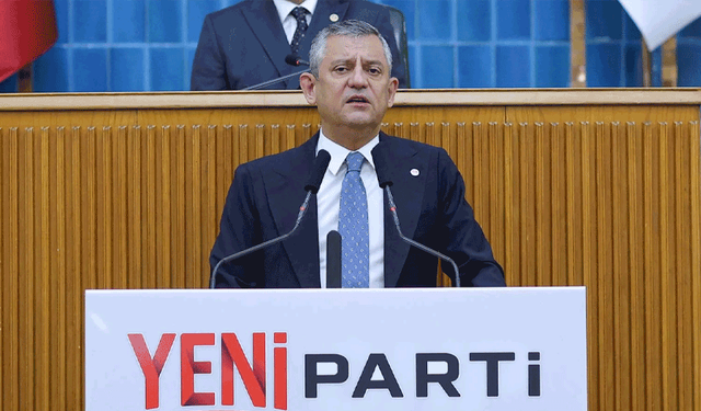Özel'den CHP'lilere istifa çağrısı: "Darbecilerden, butlancılardan kurtulun"