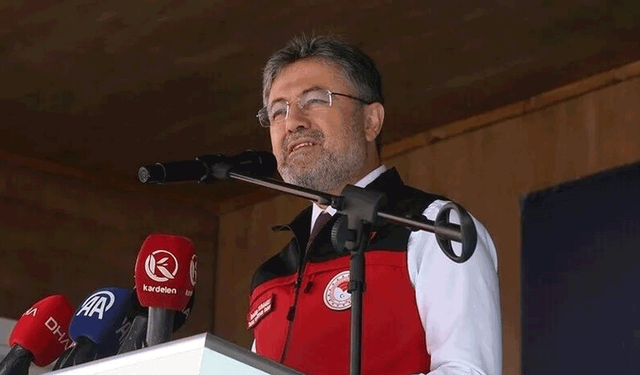 Bakan Yumaklı, yetiştiricilerden aşı ve kimliklendirme ücreti almayacaklarını açıkladı