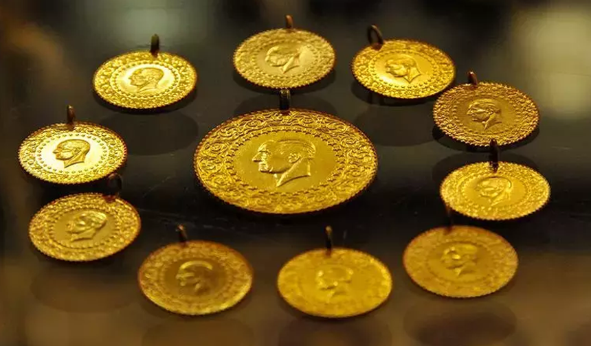 Altın fiyatları doların gölgesinde geriledi