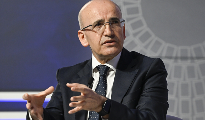 Bakan Şimşek: "Dezenflasyon kararlılıkla devam ediyor"