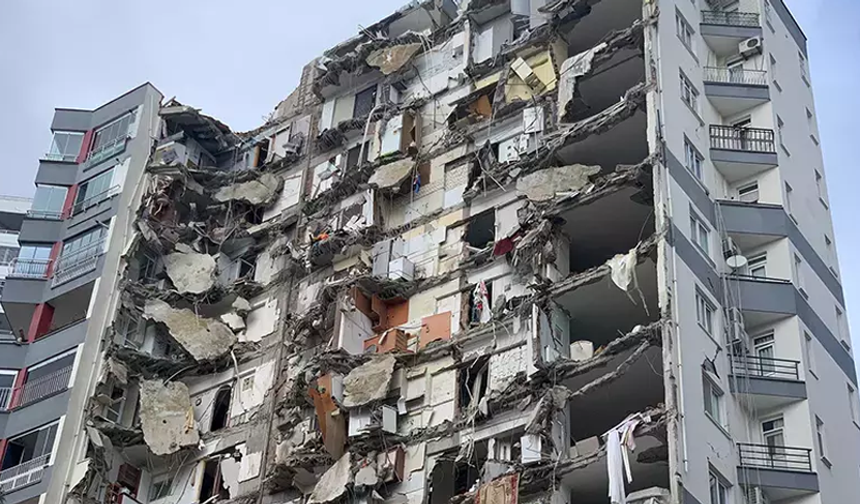 12 kişiye mezar olan Mete Apartmanı davasında karar