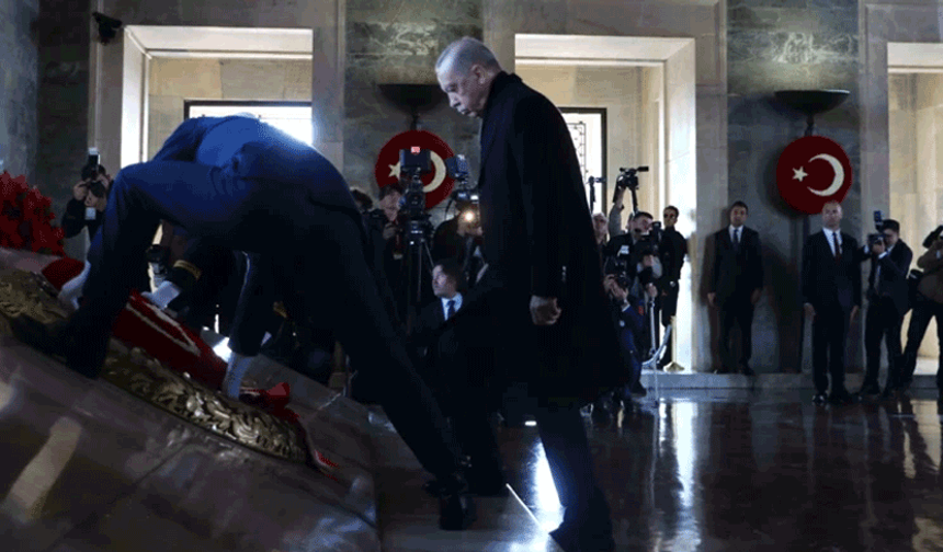 Cumhuriyet 102 yaşında! Devlet erkanı Anıtkabir'de