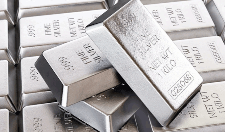 Gümüş altını solladı