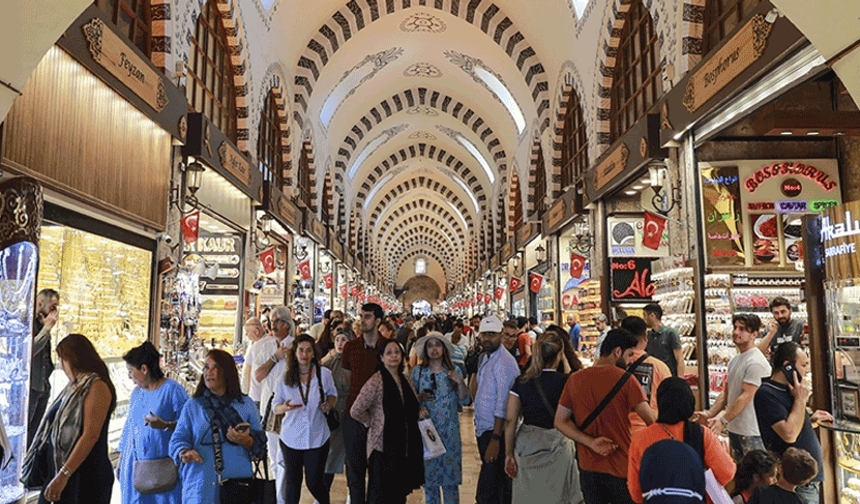 İstanbul’da kara para operasyonu: Kapalıçarşı’da 76 gözaltı