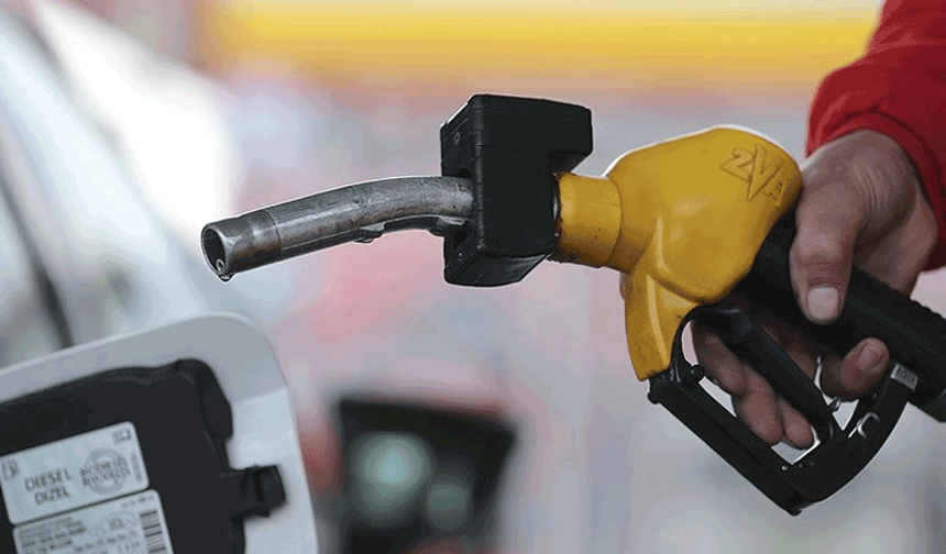 Benzine zam geldi