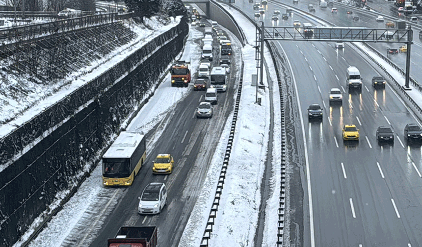 İstanbul'da kuryelerin ve ağır taşıtların trafiğe çıkışı yasaklandı