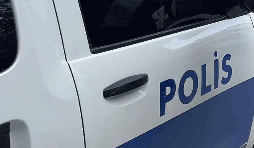 İstanbul'daki uyuşturucu soruşturmasında yakalanan 9 sözleşmeli erden 3'ü tutuklandı