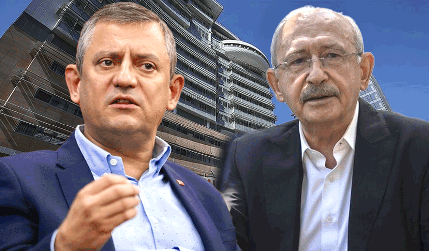 CHP'de aynı saatte iki ayrı bayramlaşma