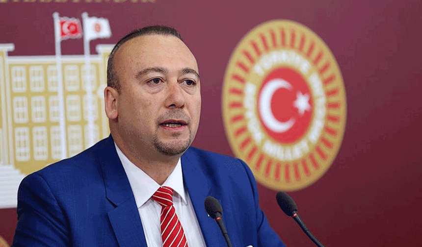 Uşak Belediye Başkanı Özkan Yalım CHP'den ihraç edildi