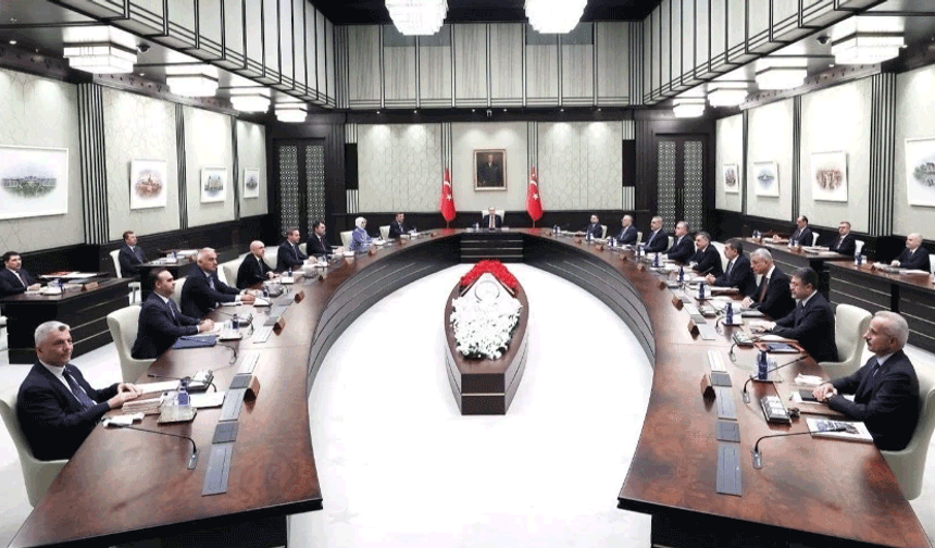Kabine 2 haftalık aranın ardından Beştepe'de toplanacak