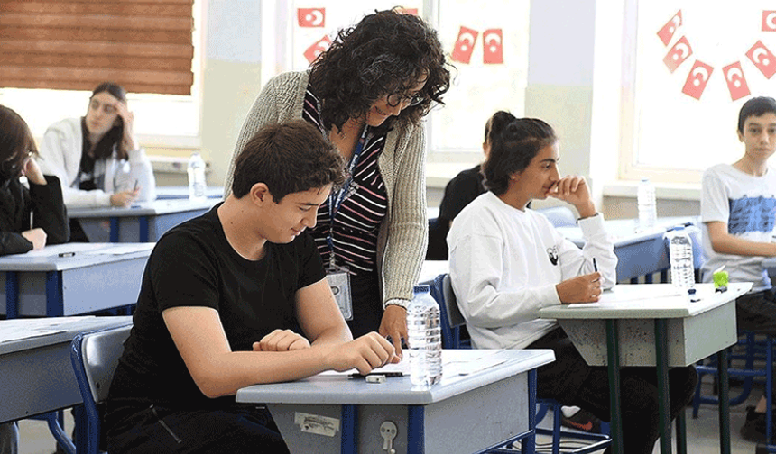 LGS'de yeni uygulama: Öğrencilere beslenme paketi dağıtılacak
