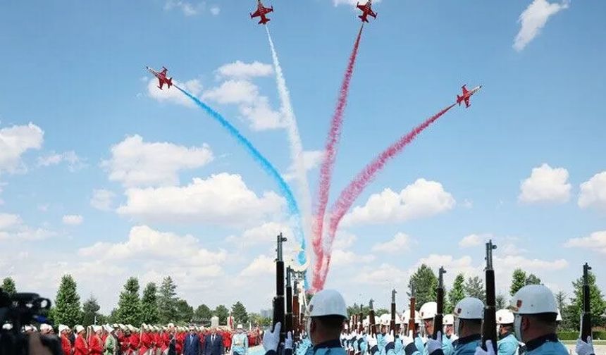 NATO'dan "Türk Yıldızları" paylaşımı