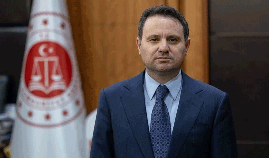 Bakan Gürlek'ten hakim ve cumhuriyet savcıları hakkında esasa ilişkin alınan kararlarla ilgili açıklama