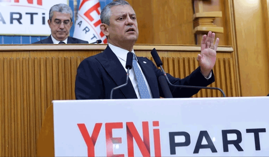 Özgür Özel kürsüde! Yeni Parti "çerçeve yasa" için kararını verdi
