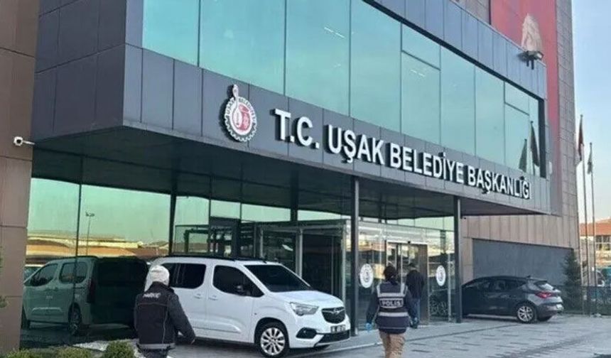 Uşak Belediyesinde sigortalı gösterilip Özkan Yalım'ın işletmelerinde çalışan 9 zanlı tutuklandı
