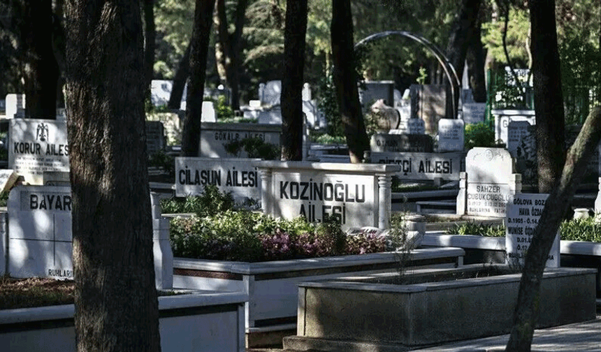 Eski MİT görevlisi Kaşif Kozinoğlu'nun mezarının açılmasına başlandı