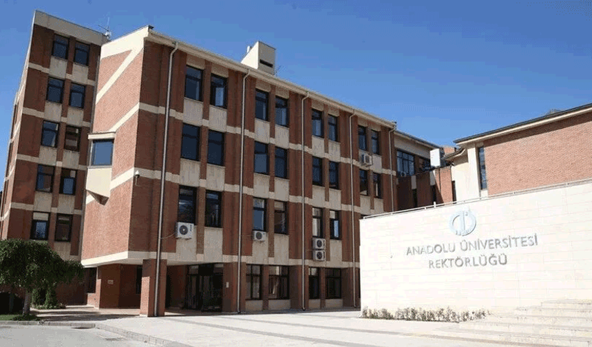 Anadolu Üniversitesi Açıköğretim Fakültesi kayıtları 23 Ekim'e uzatıldı
