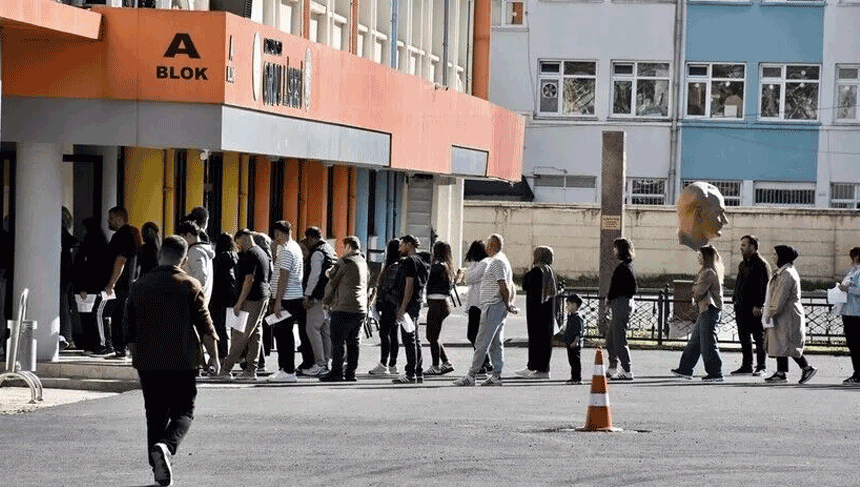 KPSS ön lisans oturumu başladı